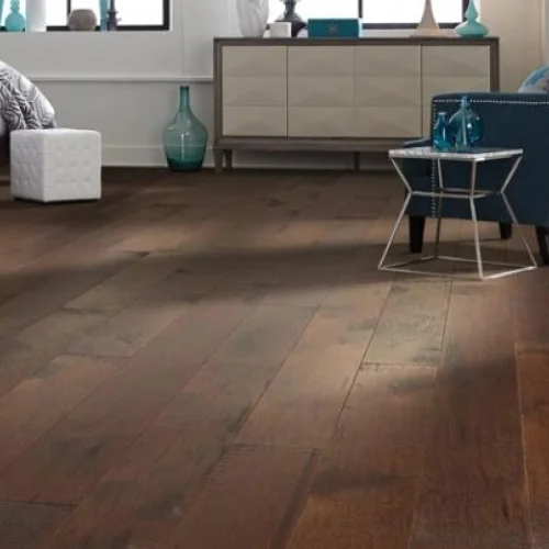 Article on engineered versus solid hardwood flooring provided by Carpet Tree in North Liberty, IA
